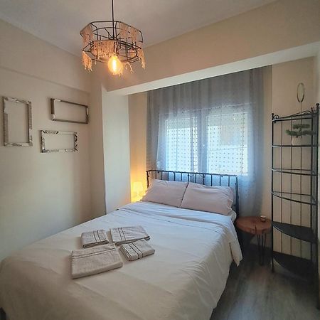 Cozy & Stylish Eastside Apt. เทสซาโลนิกิ ภายนอก รูปภาพ